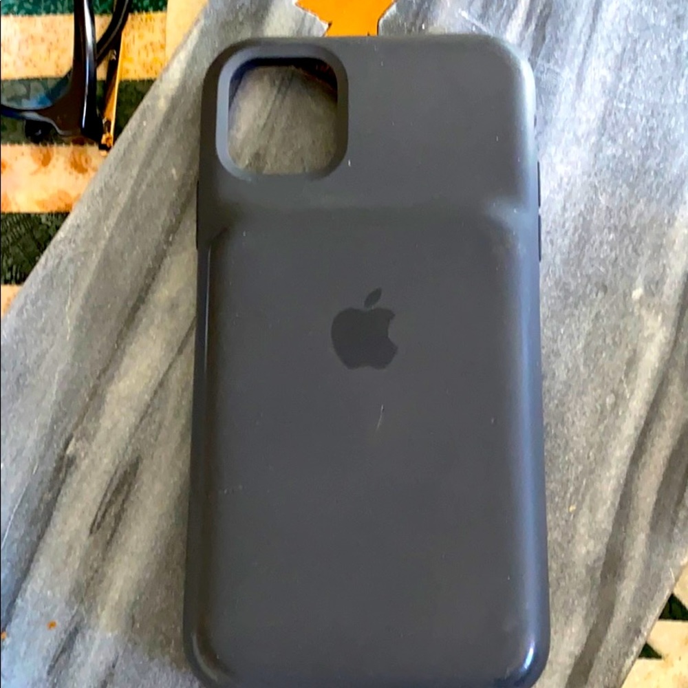 iPhone 11 external battery